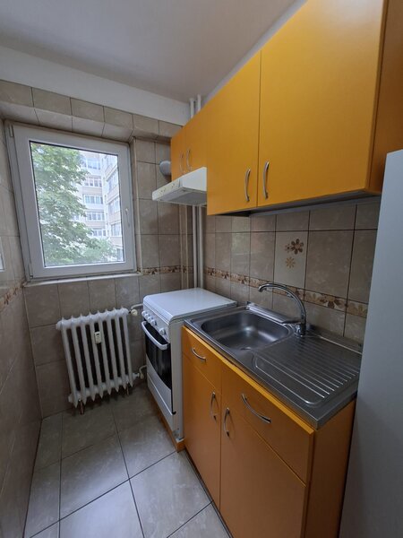 Obor, Colentina, Teiul Doamnei vav Sectia 7 Politie